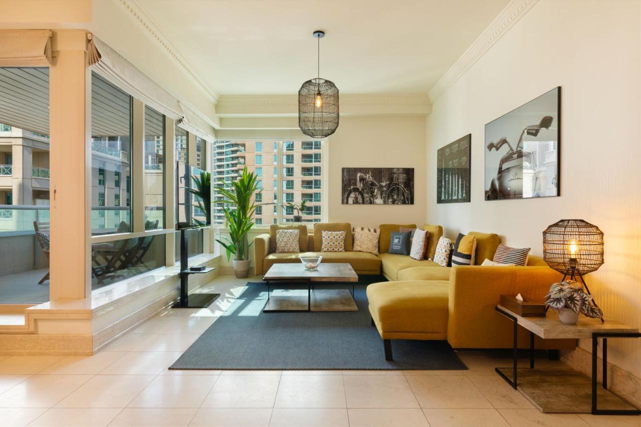 Maison Privee - Stunning Waterfront Apt With Marina View Nxt To Beach Dubai Dış mekan fotoğraf
