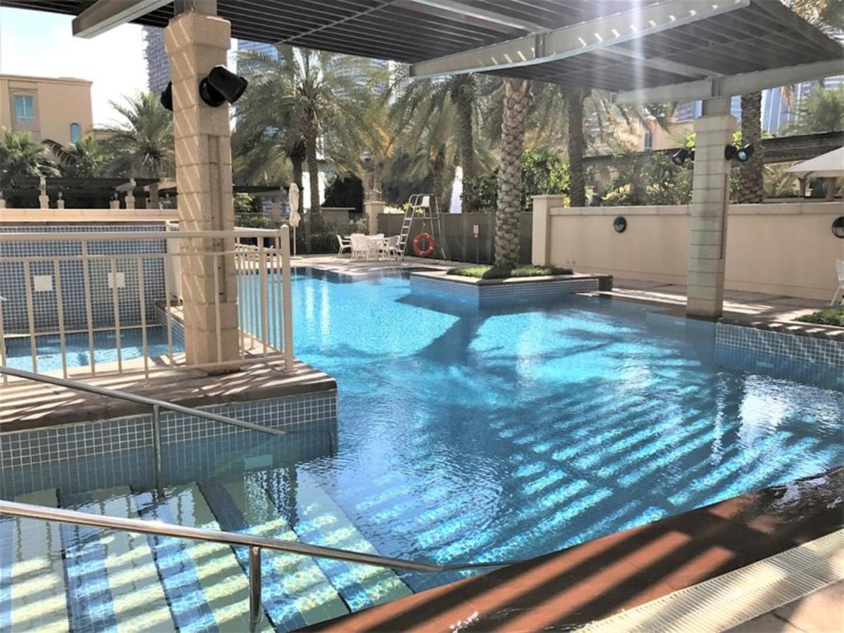 Maison Privee - Stunning Waterfront Apt With Marina View Nxt To Beach Dubai Dış mekan fotoğraf